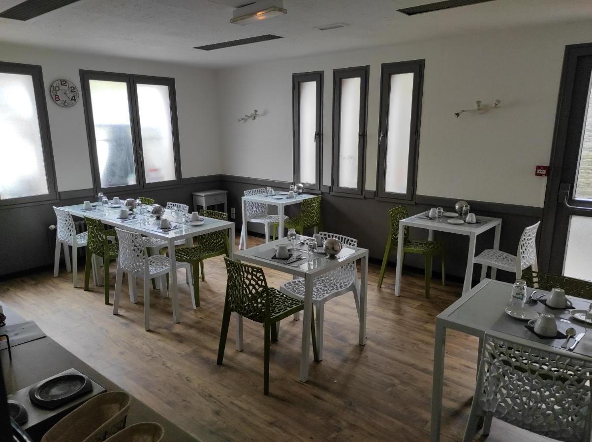 Campénéac A L'Oree De La Foret מראה חיצוני תמונה
